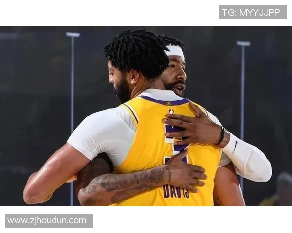 西安网球队与杭州网球队赛后复盘团队协作的精彩瞬间与经验分享 西安网球队与杭州网球队赛后复盘团队协作的精彩瞬间与经验分享