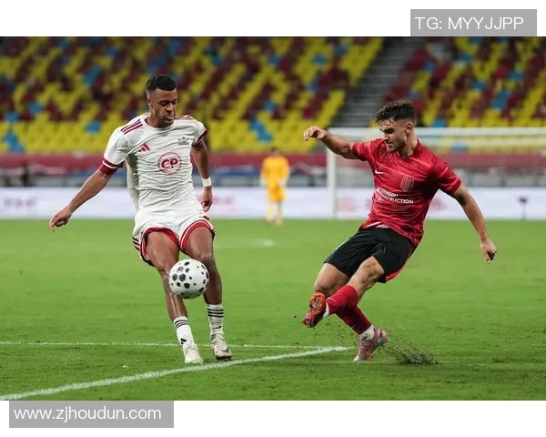 深入分析成都足球队阵地战战术特点与应用策略