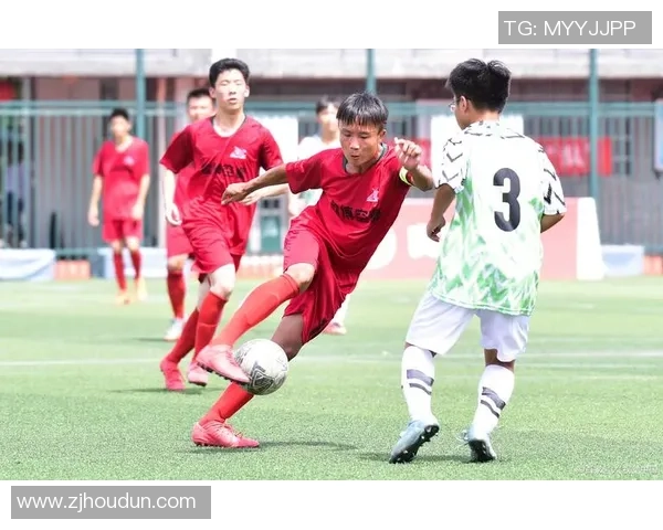 足球明星们的美食之旅精彩瞬间合集尽在这里快来一起欣赏吧 足球明星们的美食之旅精彩瞬间合集尽在这里快来一起欣赏吧